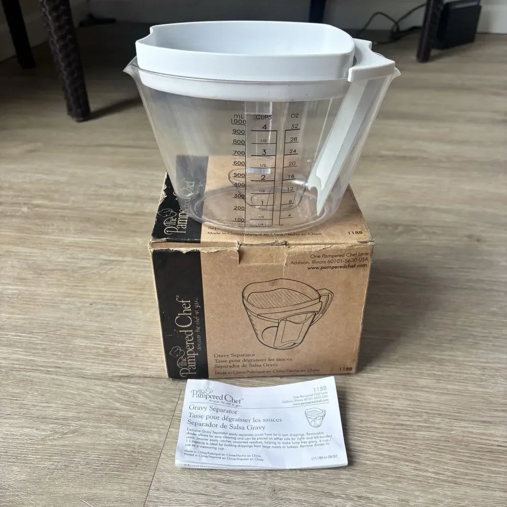 Pampered Chef Fat Gravy Separator Strainer 4 Cup 1L Measuring Pitcher 1188 Box